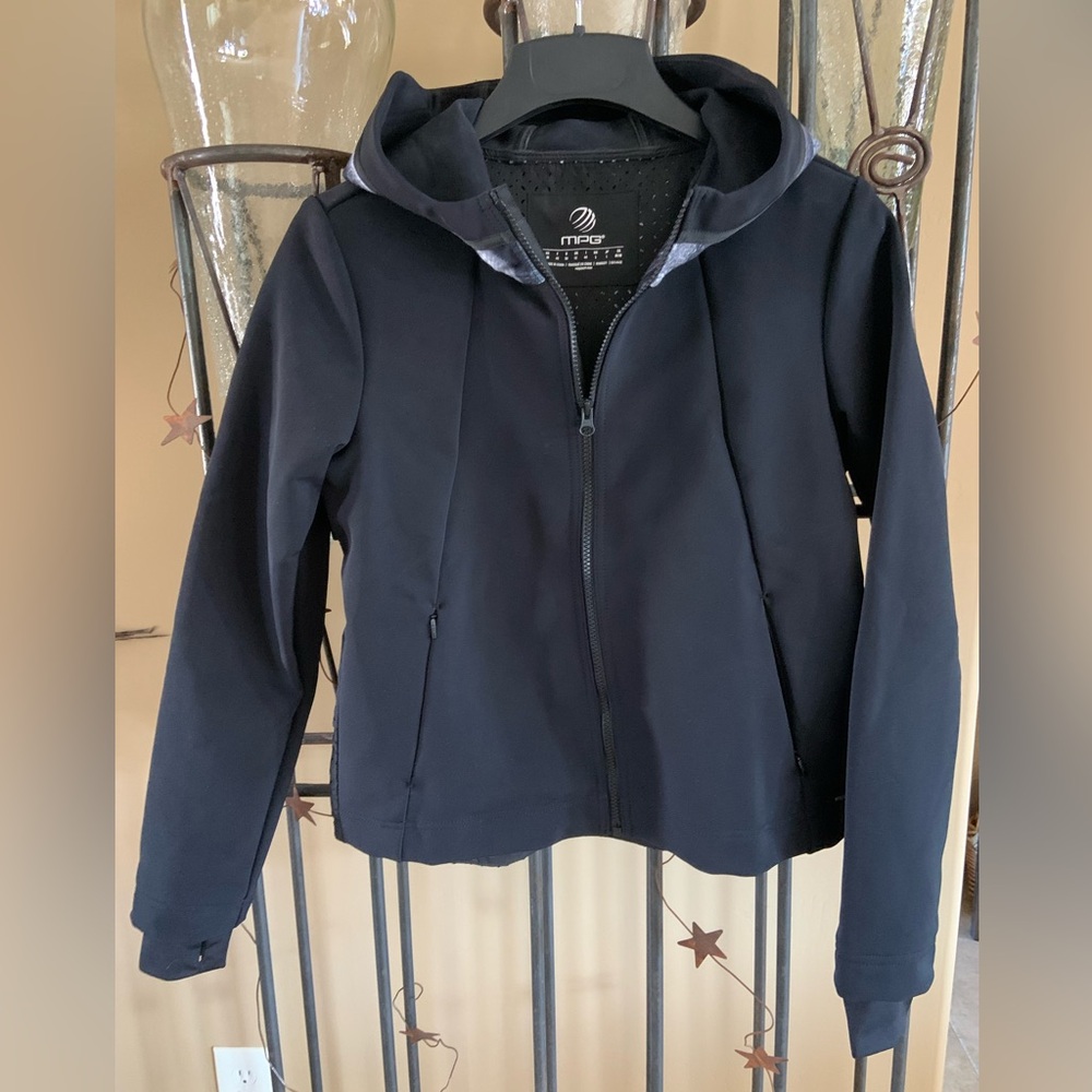MPG Black Vented Back Hooded Windbreaker Jacket